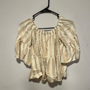 AE off the should blouse